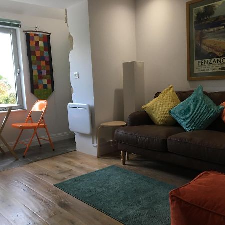 The Wrens Annexe - Stylish Self-Contained 2-Bed Annexe Penzance Extérieur photo