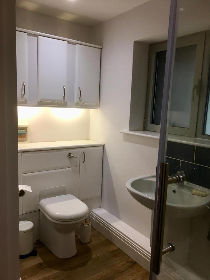 The Wrens Annexe - Stylish Self-Contained 2-Bed Annexe Penzance Extérieur photo